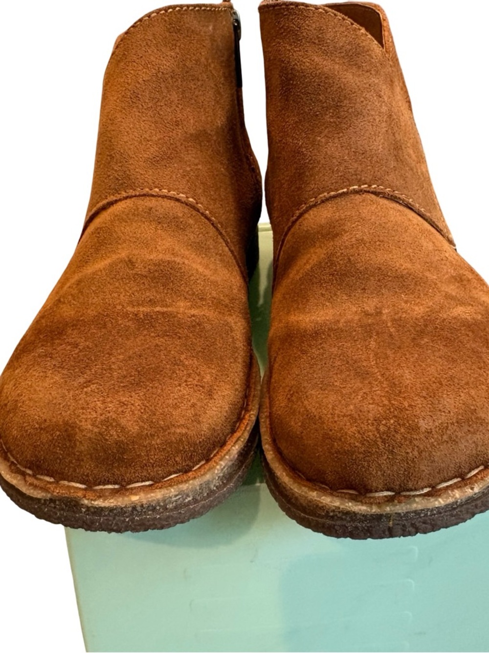 Born Tora Distressed Leather Booties, Sz 8 - Picture 9 of 12